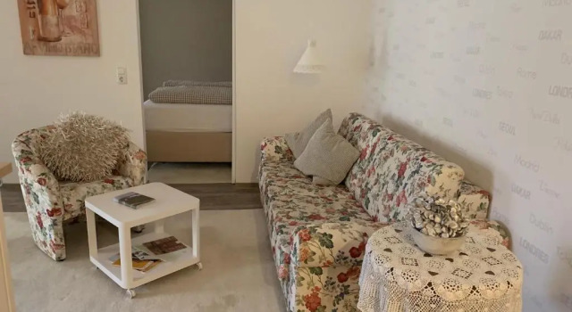 Fronhof 3, Забронировать Отель Нирштайн земля Гессен