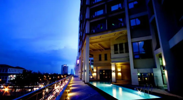 Номер Superior Mandarin Plaza Hotel
