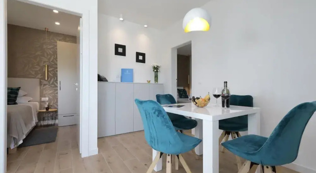 Apartment in Ugljan With Beach and Pool