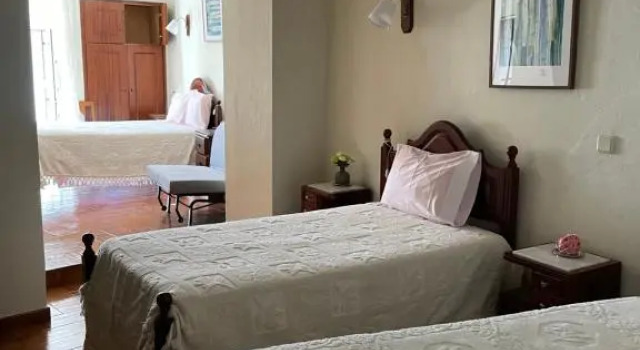 Четырёхместный номер Standard Residencial Miguel José