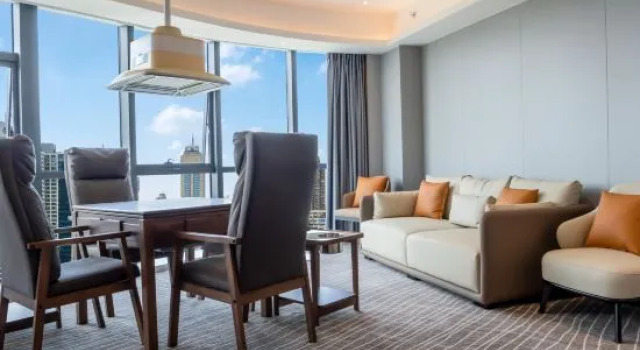 Люкс Deluxe Microtel by Wyndham Changsha Xingsha