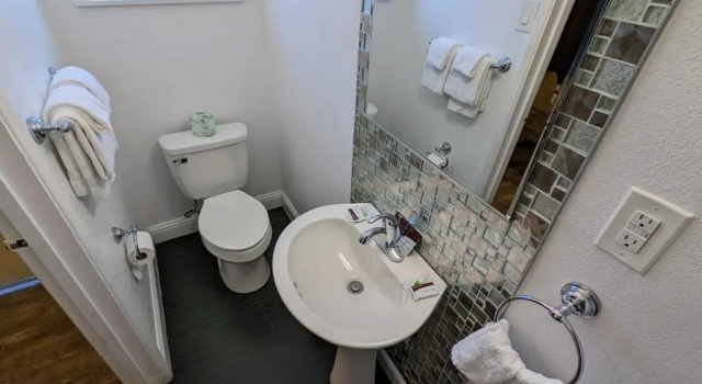 Двухместный номер Standard Deluxe Inn