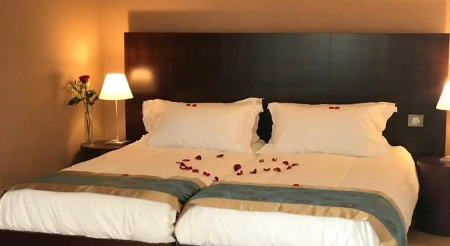 Номер Deluxe SWISS HOTEL LA COURONNE