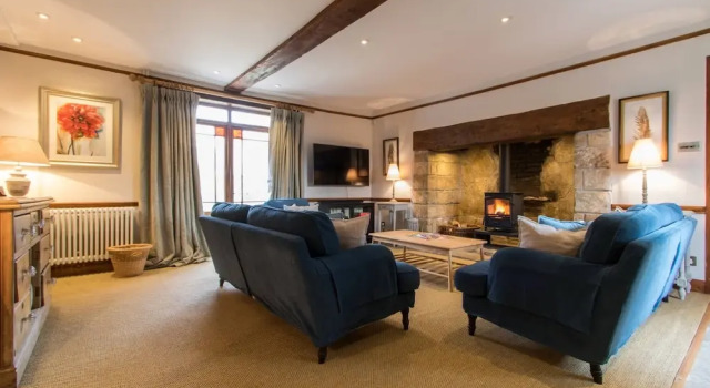 Atherstone Farmhouse & Cottage, Varaa Lomakoti Mökit kohteessa Merseyside, Mökki