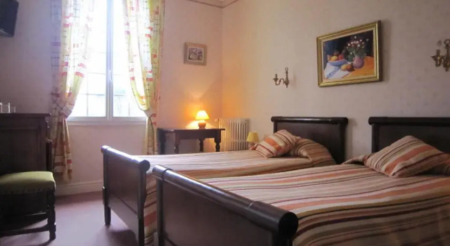 Двухместный номер Standard Hostellerie de la Bouriane