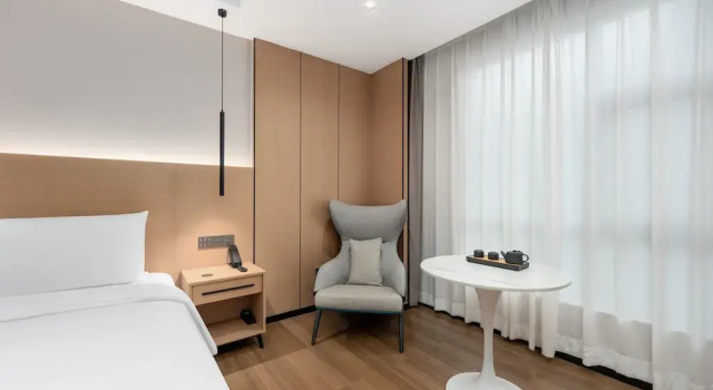 Двухместный номер Luxury I Jiyou Shenzhen Meiji Hotel