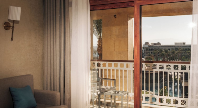 Полулюкс с балконом и с видом на сад Al Kasr Sahl Hasheesh - Ultra All-Inclusive