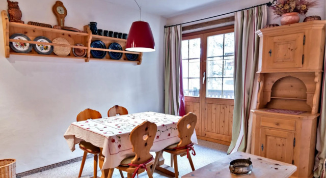 Chesa Grischuna 4pax - Madulain, Book Hotel Madulain 