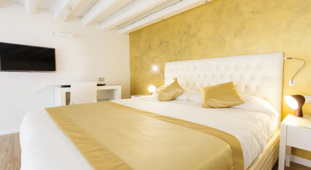 Hotel American Dinesen