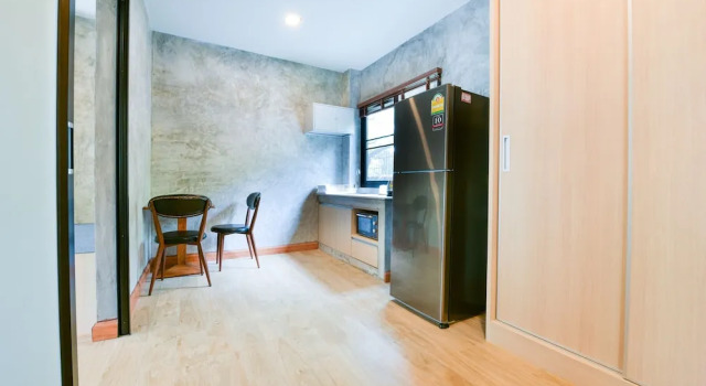 OYO 539 Loft By Busaba