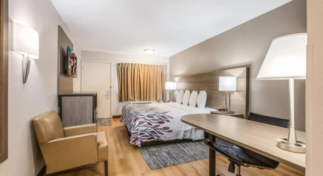 Номер Superior Red Roof Inn Lansing West - MSU