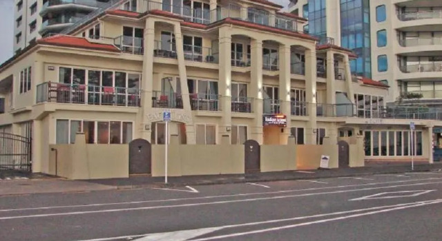 Номер Standard Pavilion Beachfront Apartments