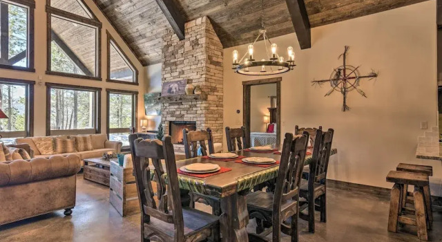Коттедж Custom Angel Fire Home: Views, Hot Tub & Fire Pit!