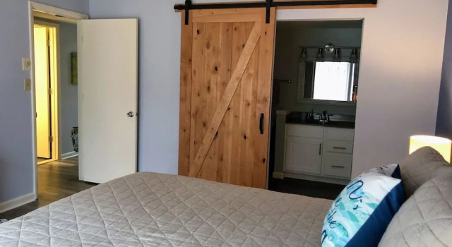 Lakeview Landing Pristine 3BR Condo, Забронировать Отель Рехобот-Бич Delaware Beaches, рядом с East of Maui