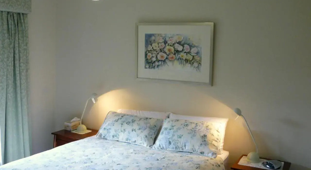 Camawald Coonawarra Cottage B&B, Buchen Sie Bed & Breakfast Coonawarra South Australia-Südaustralien