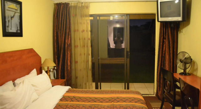 Airport Transit Guest Lodge, Boek Pension Kempton Park Gauteng