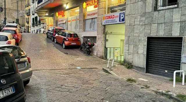 First House Posillipo, Prenota Hotel Posillipo Napoli