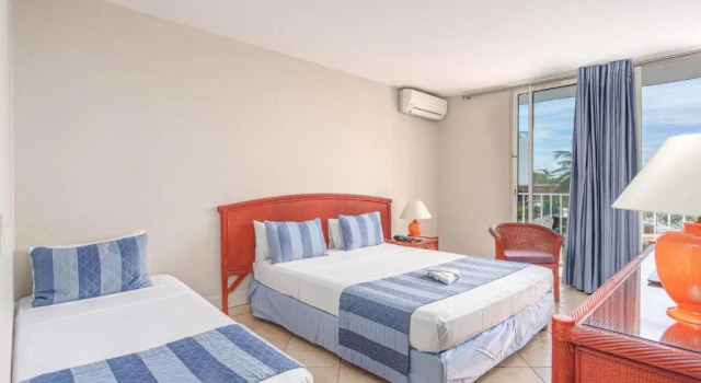 Трёхместный номер Salako Superior Zenitude Hôtel Résidences Le Salako