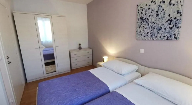 Apartment Feather, Забронировать Апартаменты/квартира Отели Дубровника с парковкой, рядом с Пляж Корал, Парковка