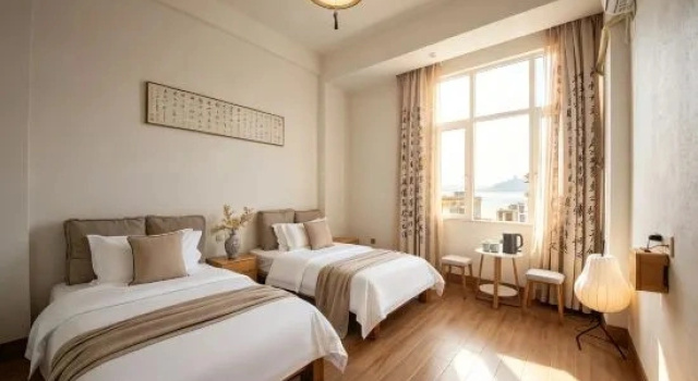 Люкс с 5 комнатами с балконом Meizhou Island Liyuan Shudao Homestay