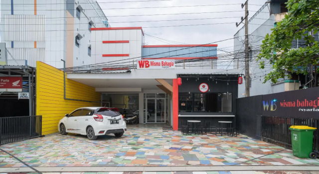 Hotel Wisma Bahagia by Reddoors, Book Hotel Banjarmasin 