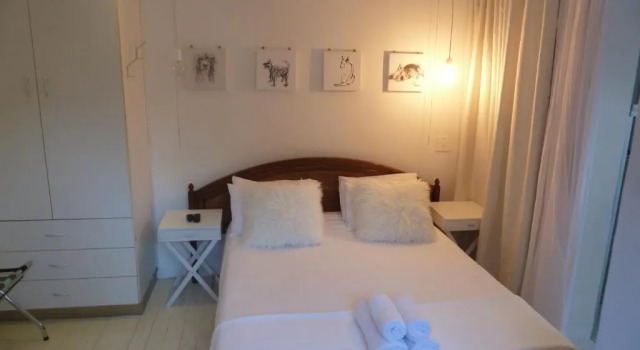 Студия 4 on Highworth Apartments and Studios