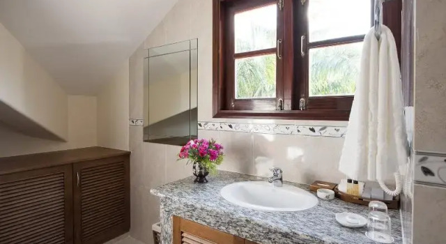 Семейный номер Standard рядом с пляжем Phu Hai Beach Resort & Spa Phan Thiet