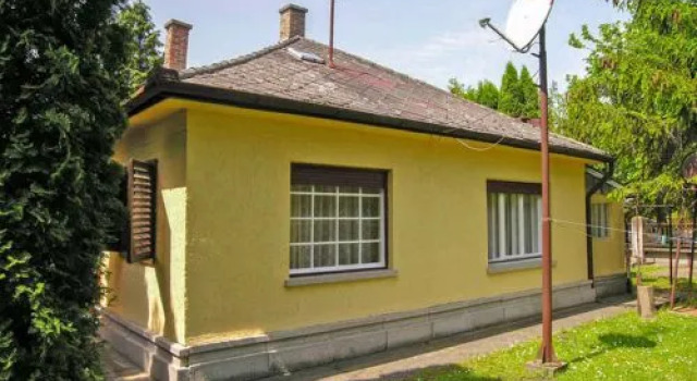 House Puppy Balatonfenyves, Prenota Hotel Balatonfenyves 