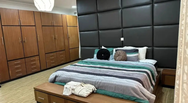 Nigus House Oniru, Book Hotel Lagos Lagos State