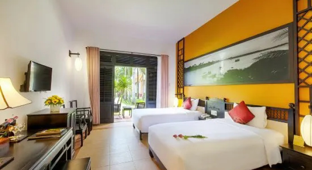 Двухместный номер Superior с балконом и с видом на сад Agribank Hoi An Beach Resort