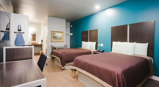 Двухместный номер Standard Econo Lodge Inn & Suites Channelview - Houston East