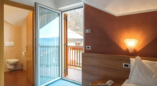 Трёхместный номер Standard с балконом Hotel Alle Piramidi