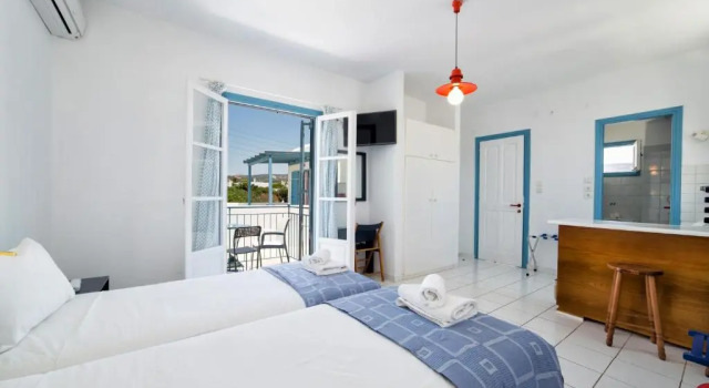 Апартаменты Fivos Apartments