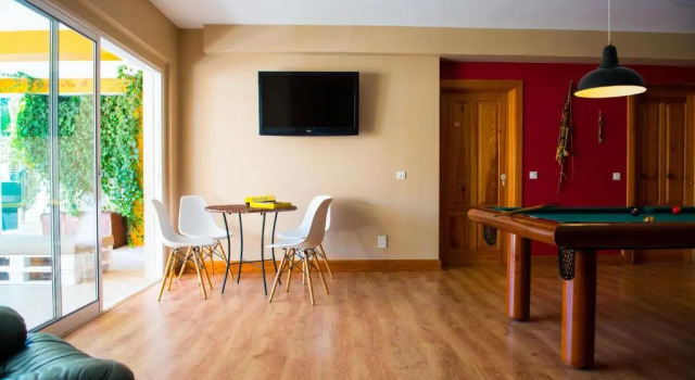 Magnolia B&B, Забронировать Отель «постель и завтрак» Лейрия Бейра-Алта
