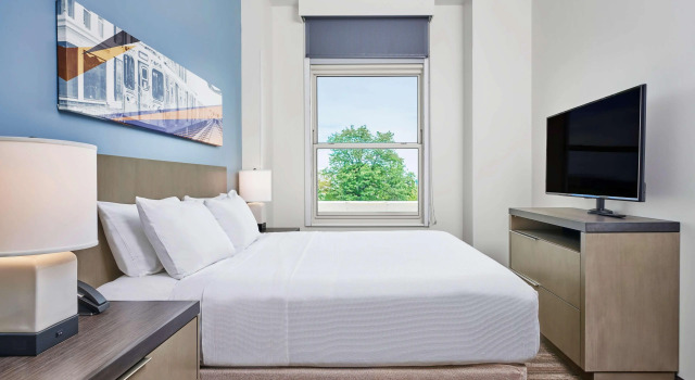 Hyatt Place Chicago Medical/University District, Забронировать Отель Чикаго Большой Чикаго, рядом с Pitchfork Music Festival