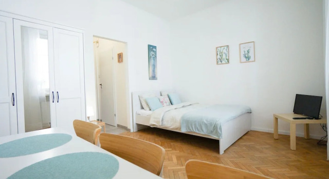 Апартаменты Comfort AAA STAY Market Square Old Town