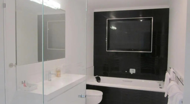 Апартаменты с 2 комнатами с балконом Burnie by the Bay Apartments