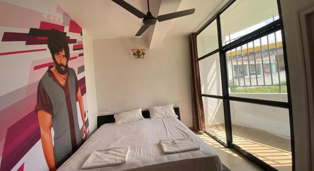 Co-Live Royal Homes C Suites Business Hotels, Rezervovat Hotel Hotely v Bangalore s parkováním, Parkování