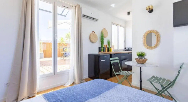 Studio ** Rooftop ** Lulli (Adults Only)