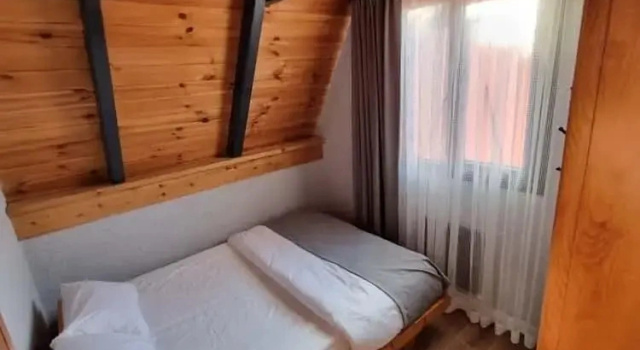 Бунгало с балконом и с видом на море Bella House