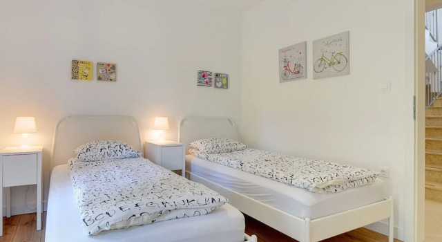 Comfortable Villa With Private Swimming Pool, Table Football, Near Labin