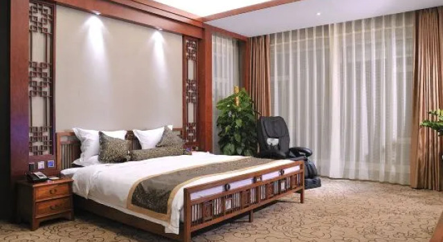 Люкс Executive Dongda Jinyuan Hotel