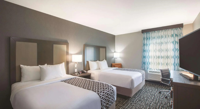 Четырёхместный люкс La Quinta by Wyndham San Marcos Outlet Mall