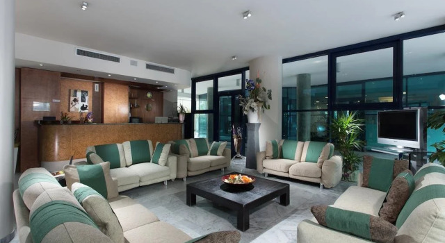 Lido Hotel Residence, Забронировать Отель Отели Чезенатико с парковкой, Парковка