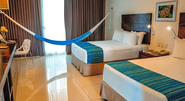 Шестиместный номер Superior с видом на сад Mesón de la Luna Hotel & Spa