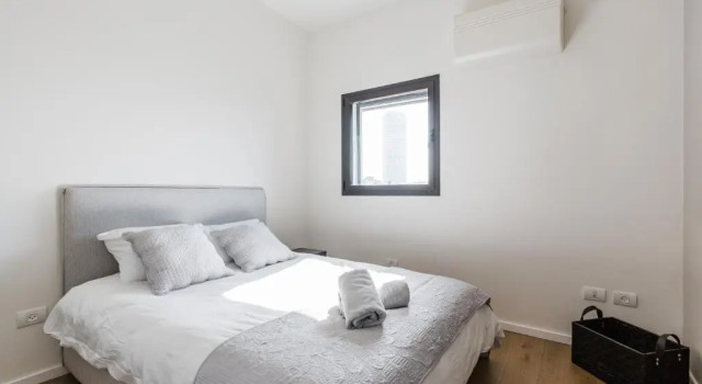Luxury 3 Bdr Apartment Neve Tzedek #N17, Забронировать Апартаменты/квартира Отели Тель-Авива с парковкой, рядом с Пляж Иерусалим, Парковка