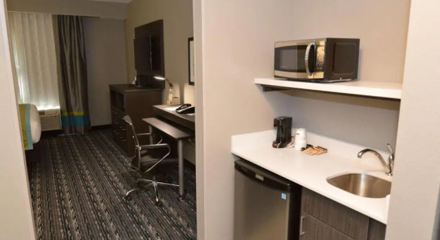 Номер Standard Holiday Inn Express And Suites Pasadena Houston Southeast by IHG