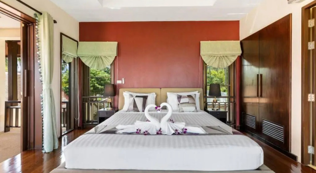 【Plumeria 21】3 Bedrooms Stylish Walk to Beach, Забронировать Вилла Отели Южного Таиланда с парковкой, Парковка