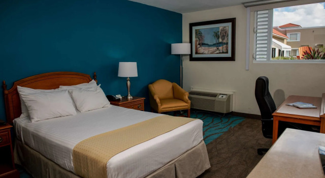 Spark by Hilton Ponce, Забронировать Отель Отели South Puerto Rico 3 звезды, 3*