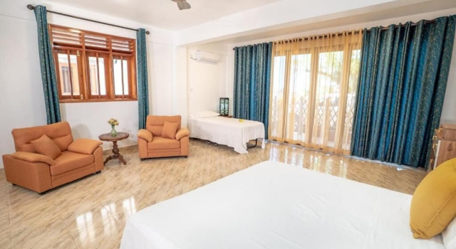 La Belle Residence Self Catering Accommodation, Book Hotel Hotels in Mahe with Parking, Parking